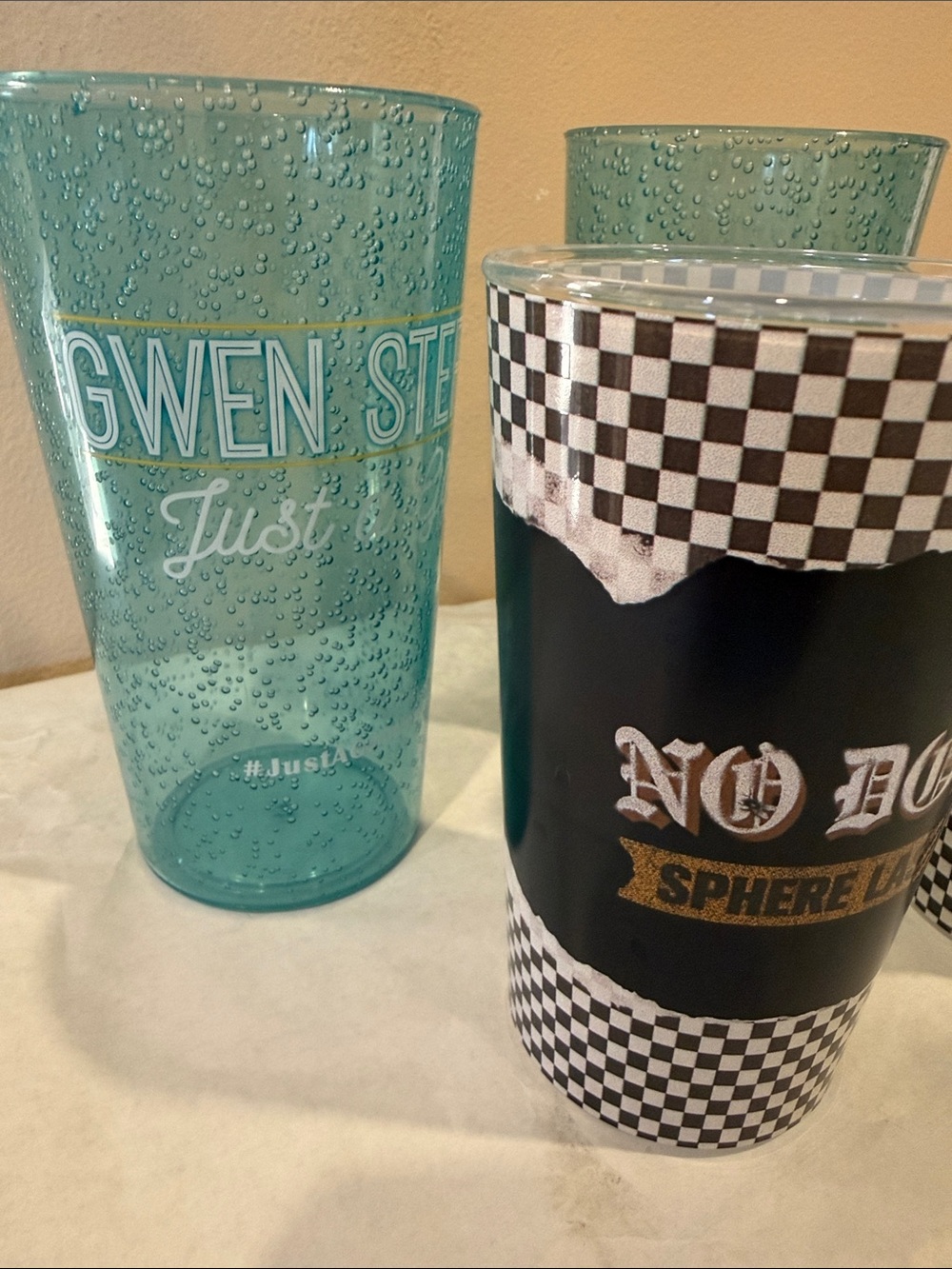🩵No Doubt & Gwen Stefani Las Vegas Souvenir Cups, Total of 4 - Picture 2 of 8